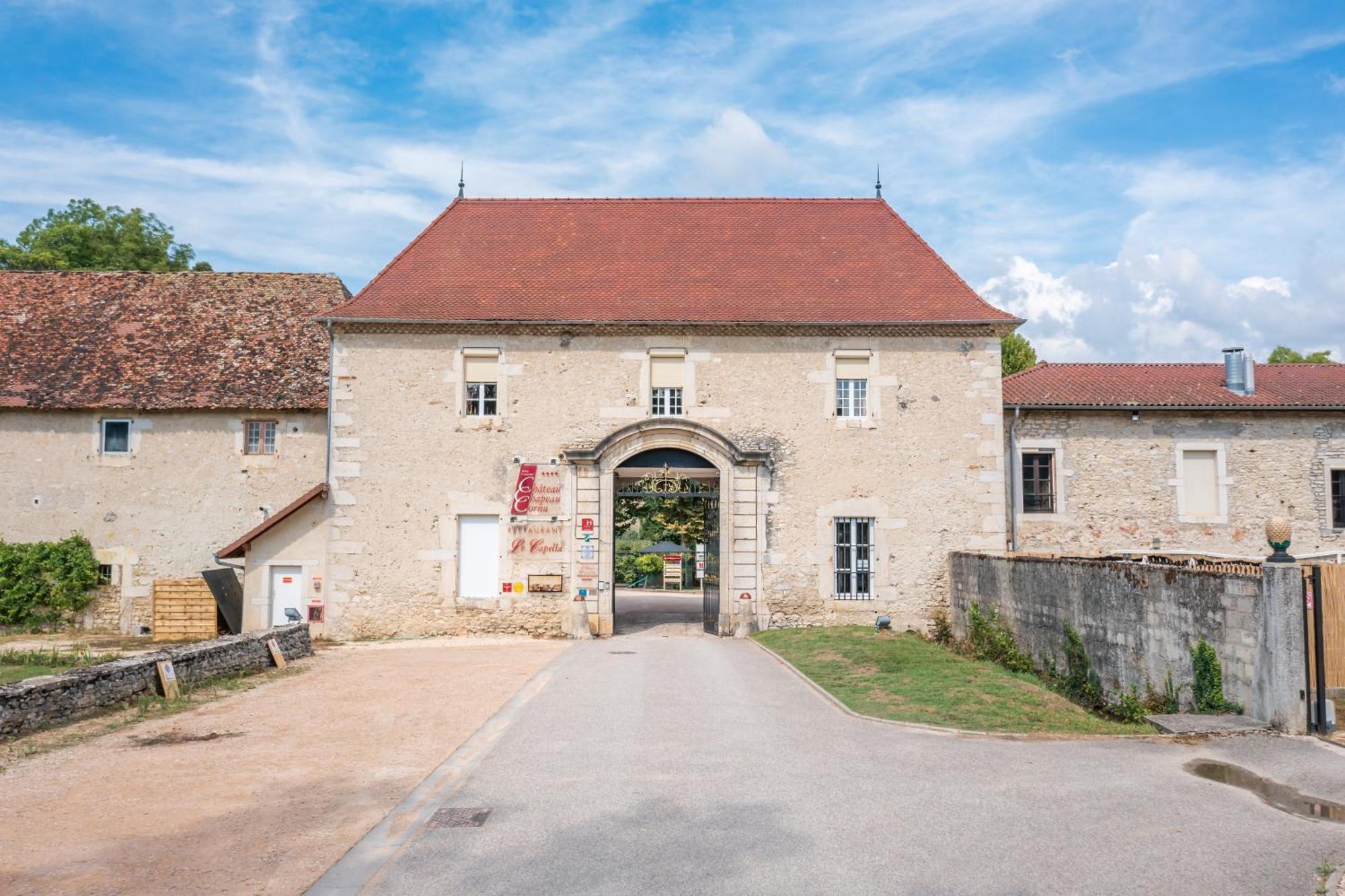 Les Dependances De Chapeau Cornu Vignieu Buitenkant foto